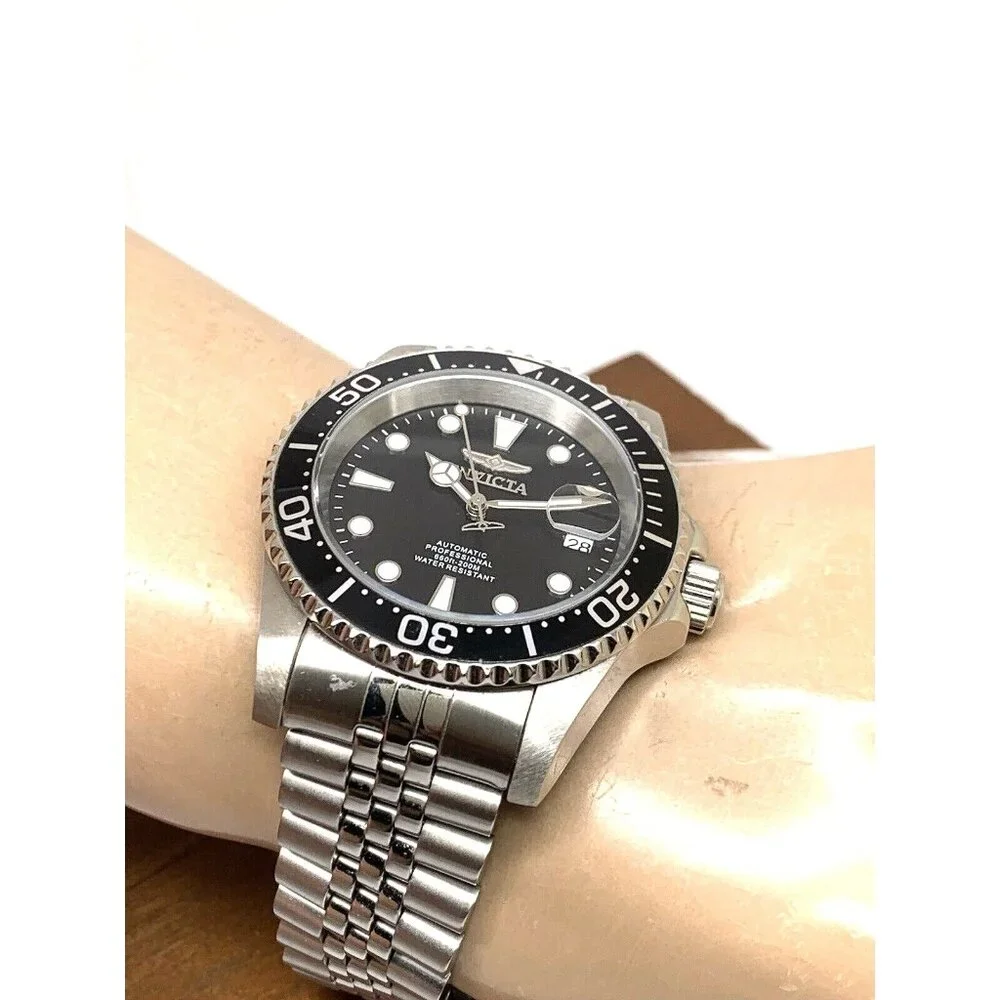 Invicta Men's Watch 30091 Pro Diver Automatic Silver Stainless Steel Black Dial